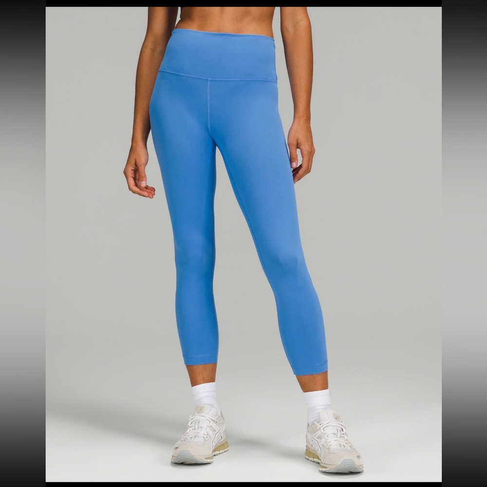 Lululemon blue Nile Wunder train 23”